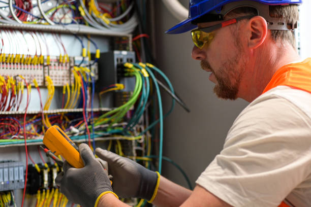 Best Affordable Emergency Electrician  in Boscobel, WI